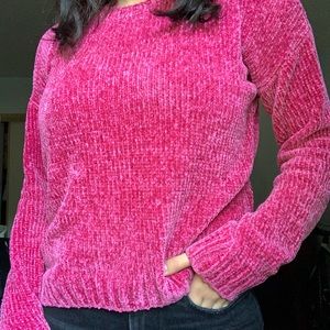 Pink basic sweater! Worn once only